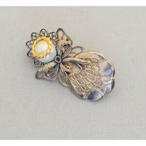 Silver angel vintage brooch (C5)
